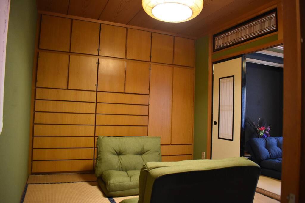 Cheaper For 6Th & 7Th Guest 市街地中心部 一棟貸しの宿 Guest House Don'S Home Takayama  Eksteriør billede