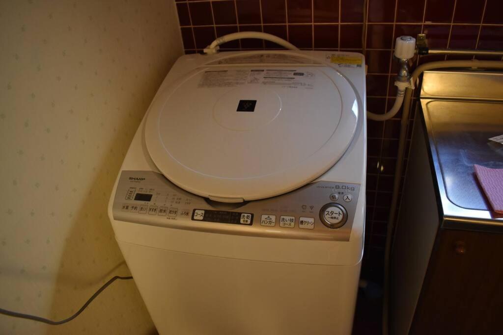 Only For One Group Cheaper For 6Th & 7Th Guest 市街地中心部 一棟貸しの宿 Guest House Don'S Home Takayama  Eksteriør billede